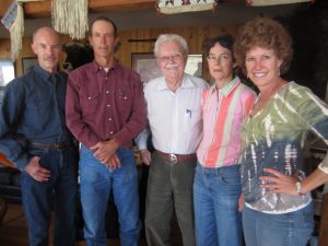 Bob Shultz with his 4 children 2013