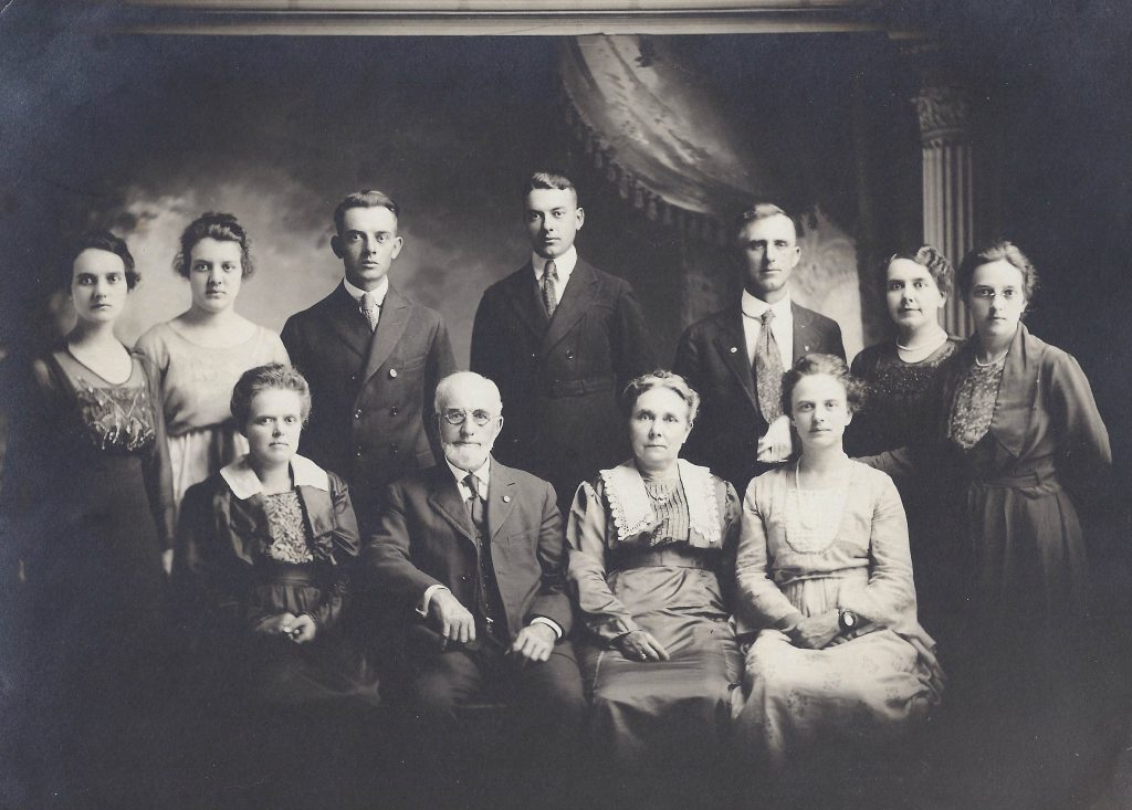 Shultz Family 1920